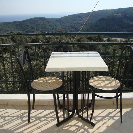 Apartamento Nikolaou Thomas House Parga Exterior foto