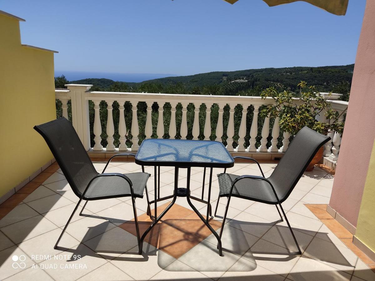 Apartamento Nikolaou Thomas House Parga Exterior foto
