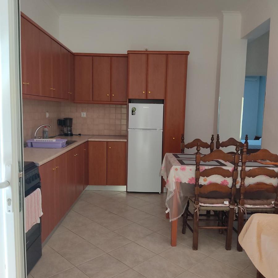 Apartamento Nikolaou Thomas House Parga Exterior foto