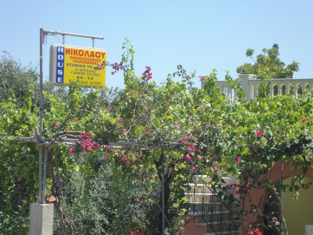 Apartamento Nikolaou Thomas House Parga Exterior foto