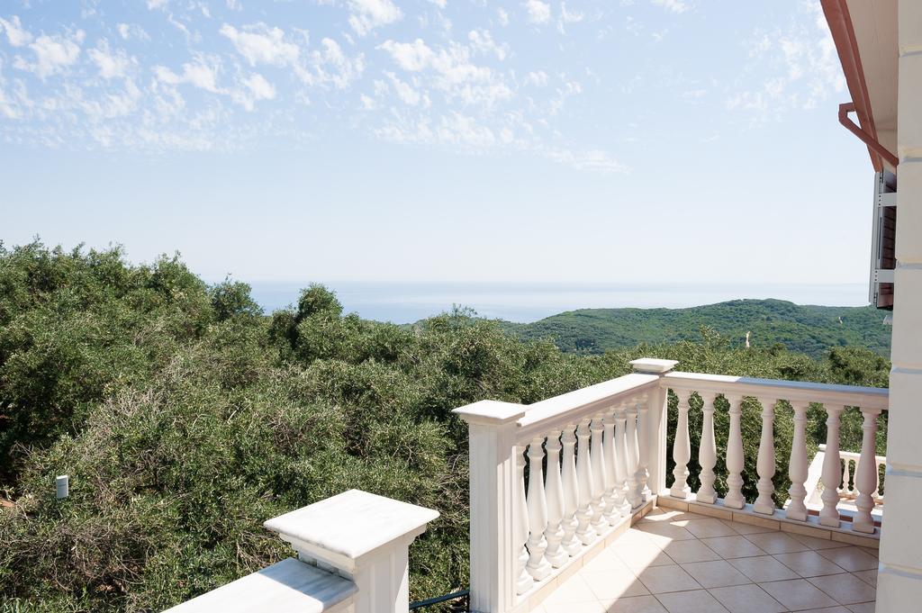 Apartamento Nikolaou Thomas House Parga Exterior foto